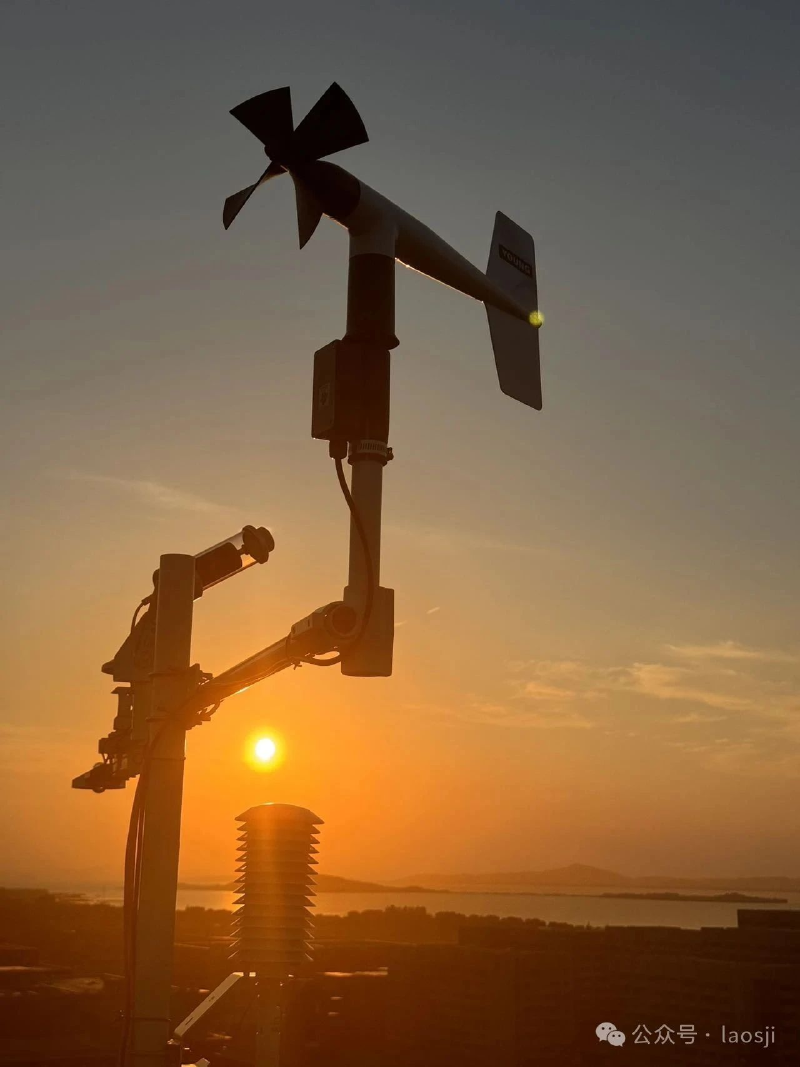 Featured image of post 一起看一次日落吧!