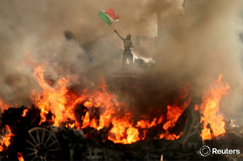 Featured image of post 洛杉矶抗议事件始末：特朗普出动国民警卫队引发轩然大波